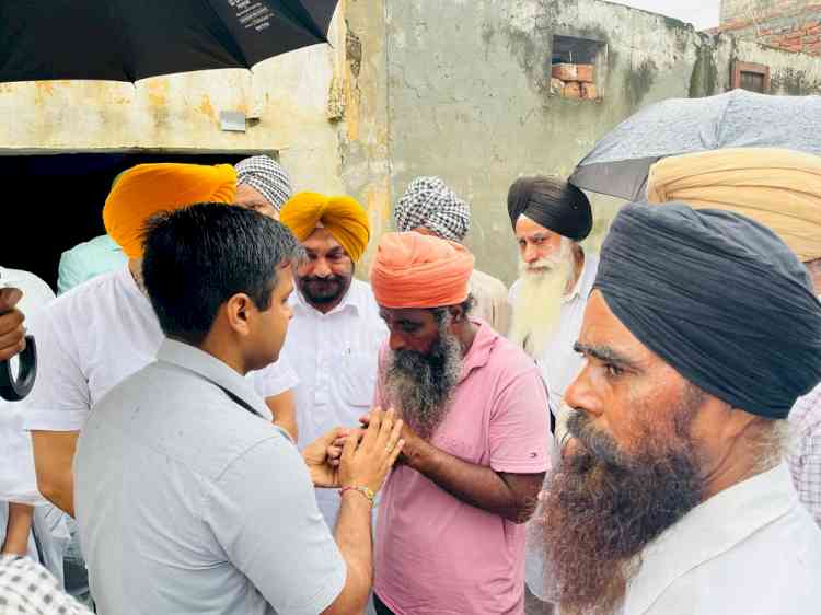 MLAs, DC visit grieving family in Sangowal where two brothers died due to electrocution