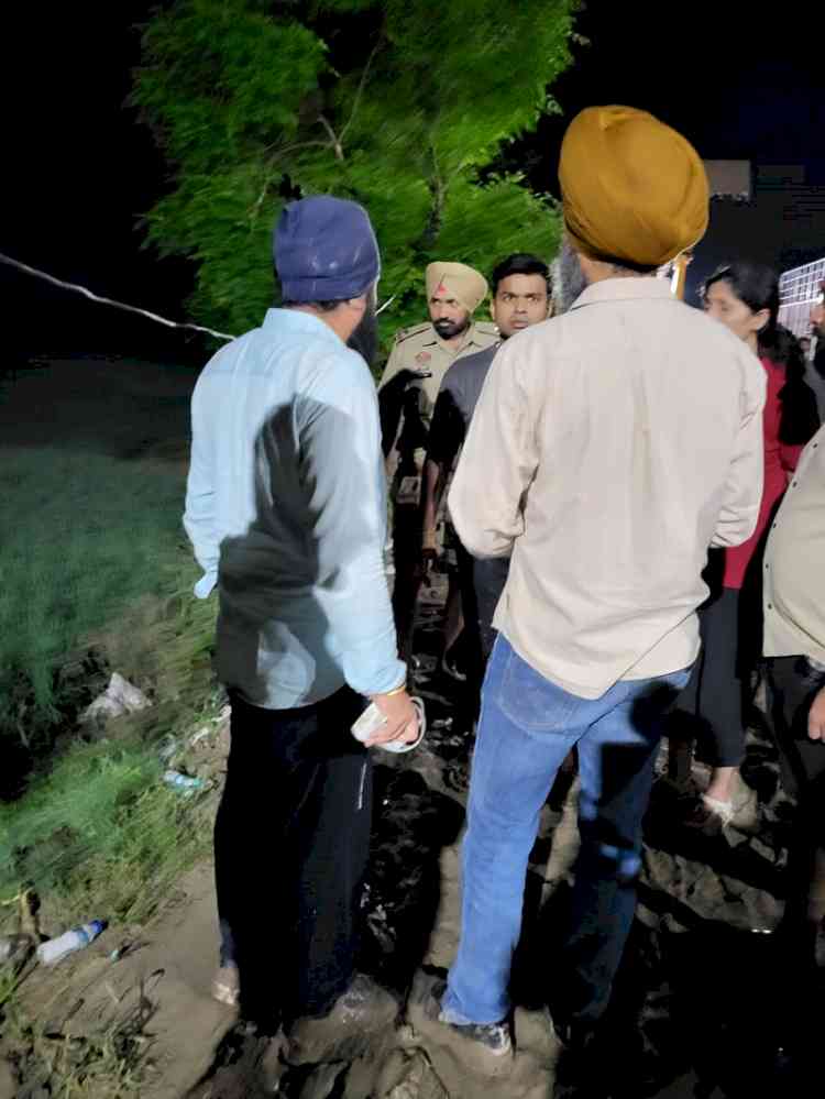 Sutlej Embankment Under Stress Near Sasrali, Several Villages in Ludhiana Put on High Alert
