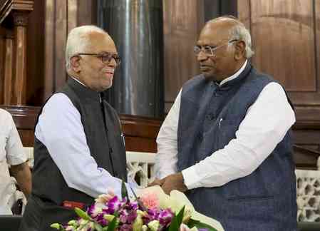 Kharge to host INDIA bloc dinner ahead of VP polls; PM Modi plans NDA meet on eve of voting