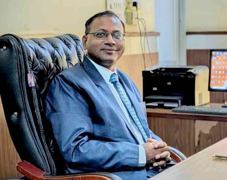 शंभू नाथ गौतम ने संभाला आईएचएम रोहतक के प्राचार्य का पदभार