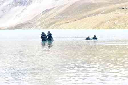 Indian Army and Navy carry out ‘challenging combat’ in Sikkim