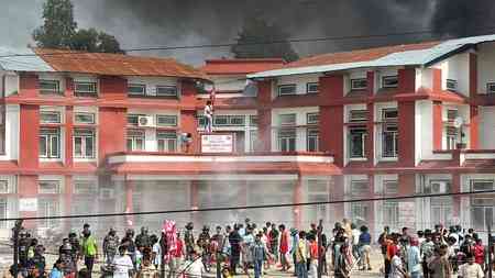 Security tightened on Indo-Nepal border amid political unrest