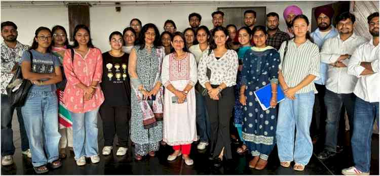 Library orientation tour for the students of B.Lib. and M.Lib.