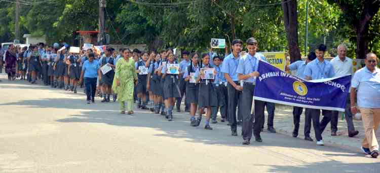Ashmah International School Organizes Drug De-addiction Seminar & awareness rally