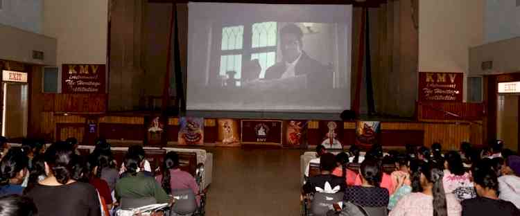 KMV organises a Special Screening of the Movie Kesari 2