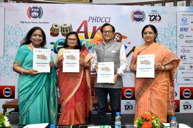 Leaders unite to reimagine India’s cultural economy at PHDCCI Art & Culture Conclave 2025