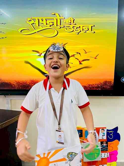 Ivy World School Celebrates Hindi Kavita Pratiyogita with Zeal and Enthusiasm 