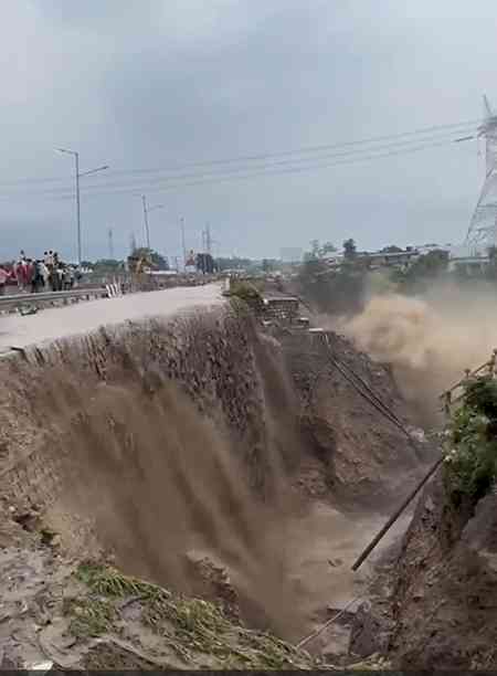 Closely monitoring situation: U'khand CM Dhami after cloudburst in Dehradun 