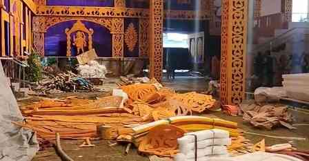 Grand preparations underway for Durga Puja; Delhi's Safdarjung Enclave pandal adopts Lord Vishnu theme