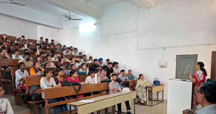 Lyallpur Khalsa College celebrated World Ozone Day 