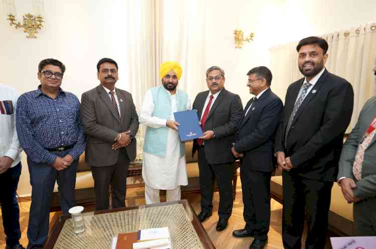 Union bank of India contributes Rs 2 crore in CM’s Chardikala Mission