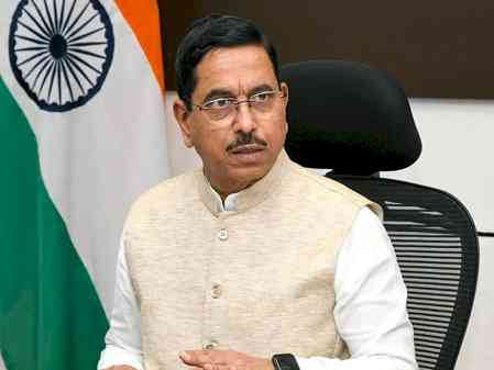 'Navratri gift for K'taka farmers': Centre approves procurement of 5 crops at MSP