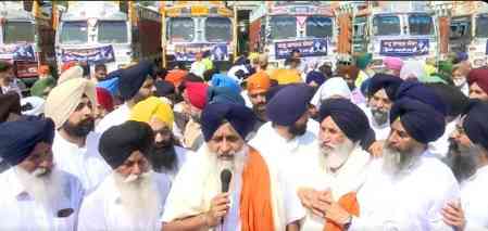 Akali Dal chief flags off 100 trucks of maize silage for flood-hit areas of Punjab
