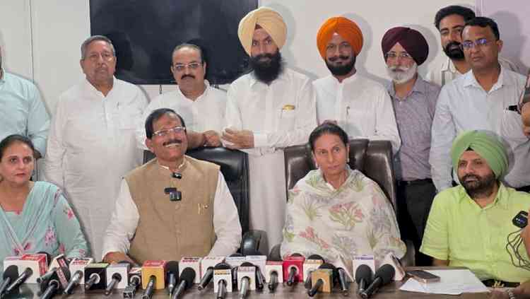 Punjab is not a comedy stage, start working for Punjab: Preneet Kaur