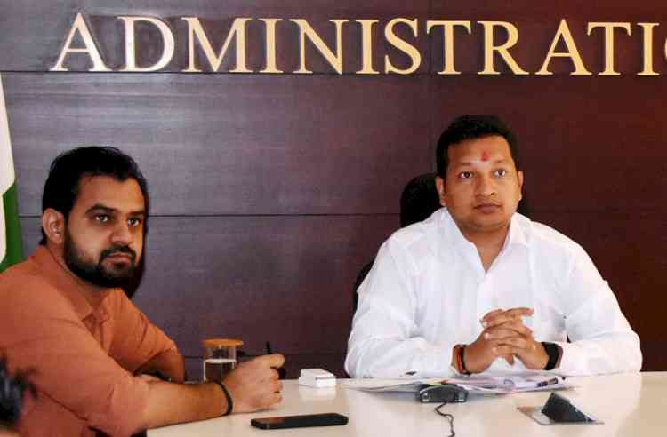 DC Sachin Gupta instructs to resolve Drinking Water Complaints by September 30