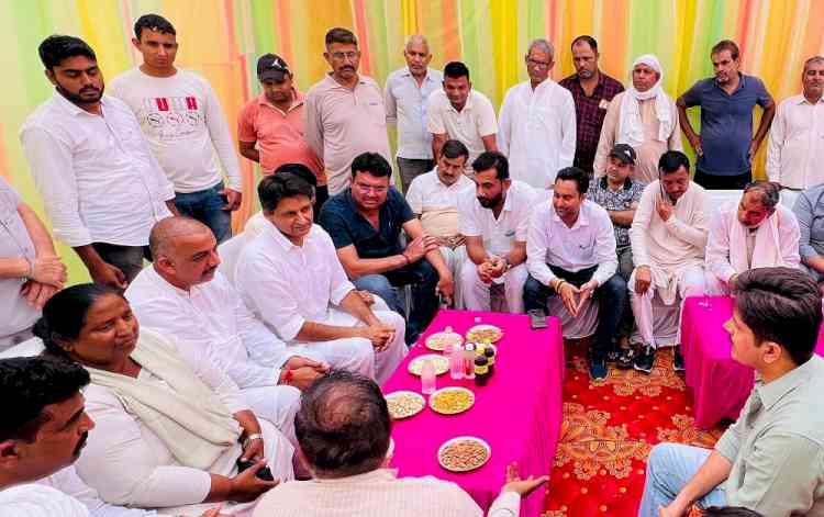 एच-1बी वीज़ा की आवेदन फीस 88 लाख रुपये होने से पेशेवर भारतीय युवाओं के भविष्य और भारत के आर्थिक हितों पर होगा विपरीत असरः सांसद दीपेंद्र हुड्डा
