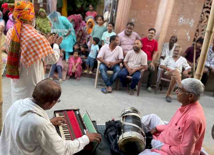 भजन पार्टियां कर रही लोक शैली में सरकारी योजनाओं का प्रचारः डीआईपीआरओ संजीव कुमार