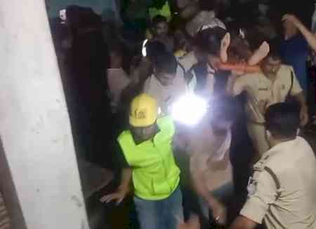 Two killed as building collapses in MP's Indore