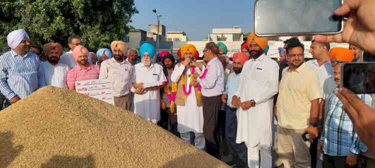 Government is committed to ensure seamless procurement, no farmer will face any issue- Cabinet Minister Sond