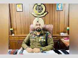 Three nabbed with arms and ammunition
