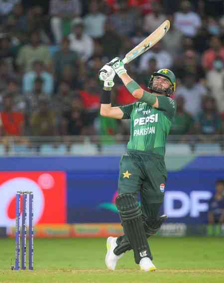 Asia Cup: Taskin Ahmed picks 3-28 as Bangladesh restrict Pakistan to 135/8
