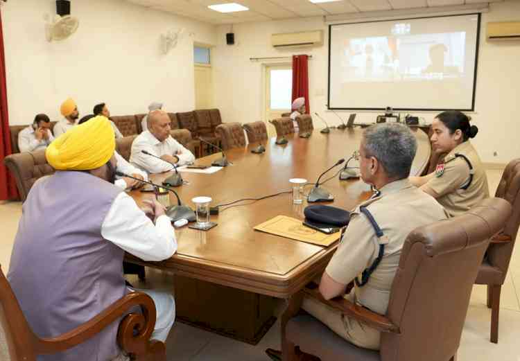 Keep Strict Vigil on Law and Order: CM to CPs and SSPs