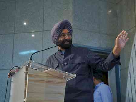 Toxic air: Sirsa, Delhi officials discuss dust abatement strategies