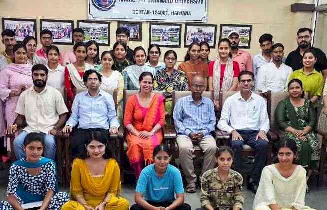 लाइब्रेरी ऑपरेशन्स पर विस्तार व्याख्यान आयोजित