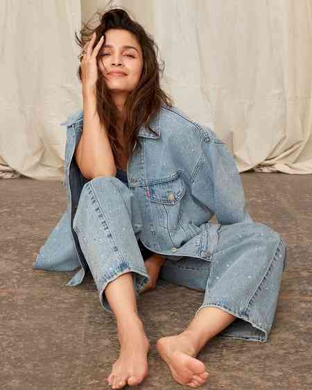 Alia Bhatt congratulates Diljit Dosanjh on his Emmy nomination: 'Shining bright indeed'