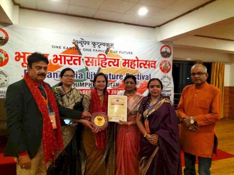 Renowned Hindi Poetess Dr. Jaspreet Falak Honored at Bhutan–India Literature Festival