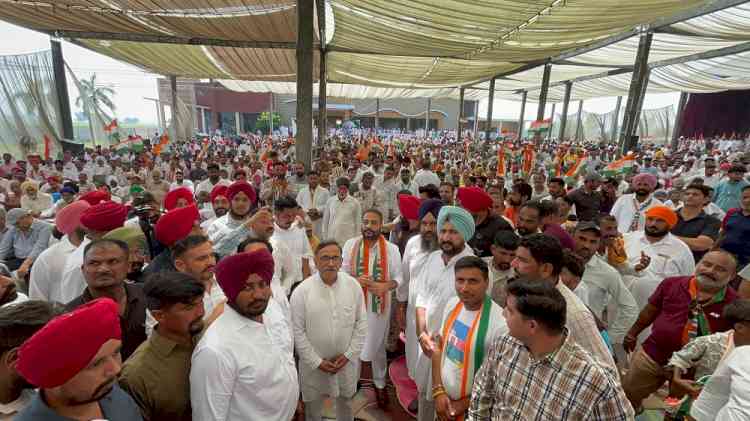 Massive Congress Rally in Ferozepur signals party’s 2027 ambitions