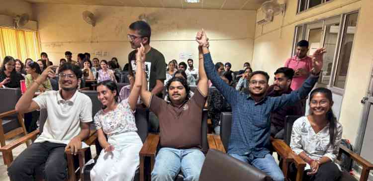 Quiz competition “Statomania” organised 