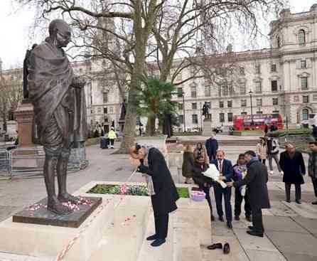 Gandhi statue vandalism: India raises concerns, London Police say probe underway