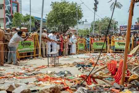 'We want to know what went wrong': Hema Malini-led NDA delegation in Karur