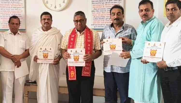 दिखावे से बचने का सुझाव दिया जैन संत ने