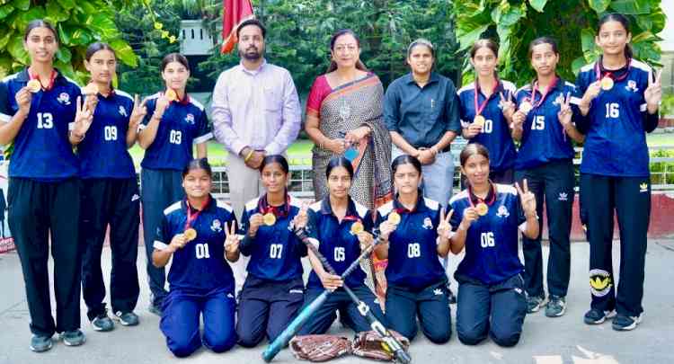 KMV Collegiate Sr. Sec. School bags winning position in District Baseball Championship  