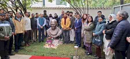 Indian diaspora, world leaders pay rich tributes to Mahatma Gandhi on Gandhi Jayanti