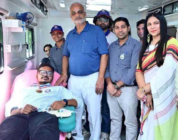 एनएसएस रक्तदान शिविर में 83 यूनिट एकत्रित