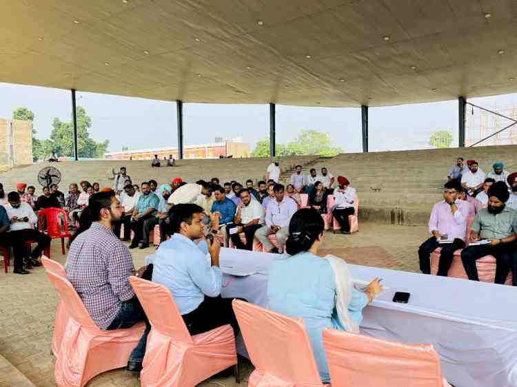 Stage all set for inauguration of India's biggest cultural, craft and cuisine- Saras Mela 
