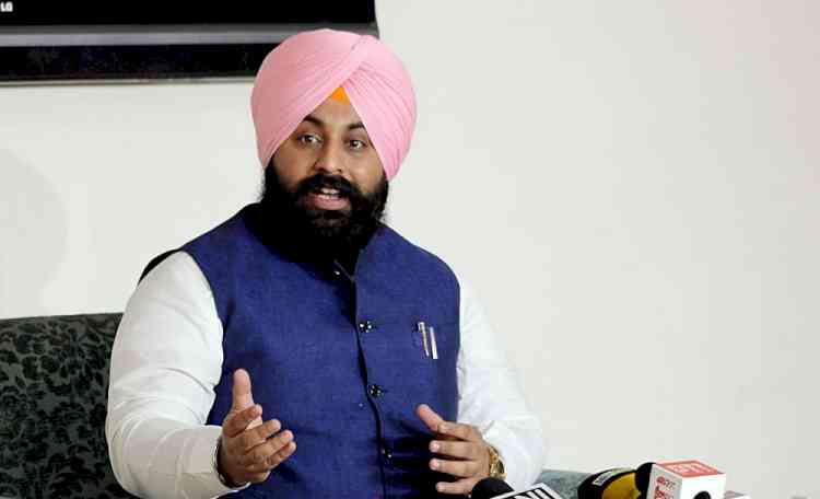 MiG-21 jet to fly in Punjab's School of Eminence! Students' dreams will take flight like a missile, patriotic spirit will soar - Minister Bains