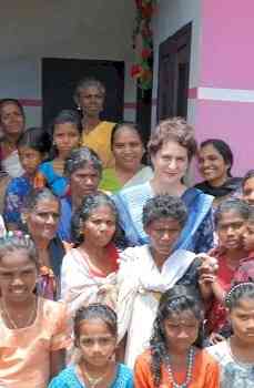 Priyanka Gandhi inaugurates water project sanctioned by Rahul Gandhi in Wayanad 