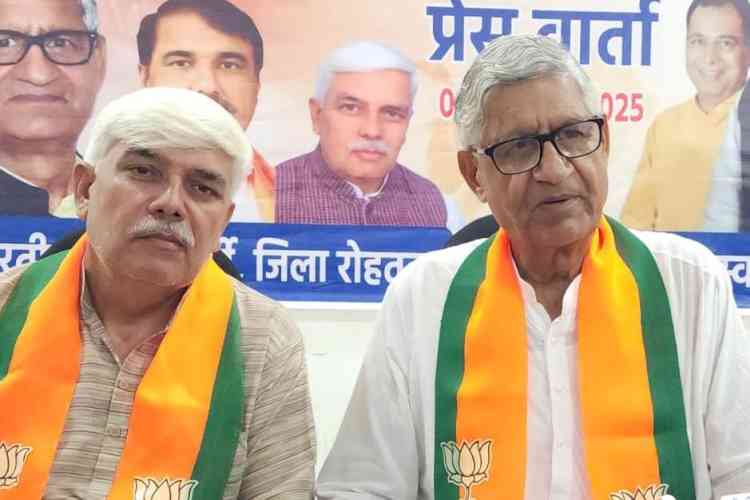 राज्यसभा सांसद ने कांग्रेस पर लगाया देश की अर्थव्यवस्था को डुबोने का आरोप
