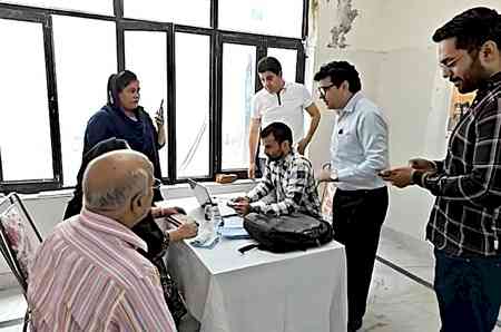 Mega health camp in J&K's Rajouri helps elderly get Ayushman Vaya Vandana cards