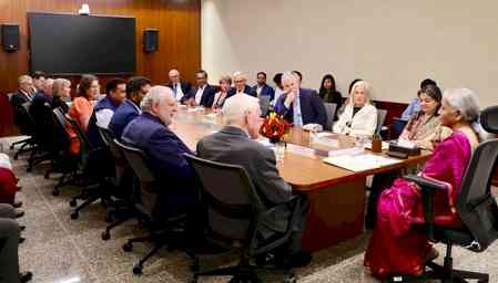 FM meets US delegation, discusses geopolitical development and India-US interests