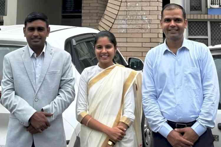 कॉलेज कैडर में सहायक प्रोफेसर पद पर पत्रकारिता विभाग के तीन शोधार्थी चयनित