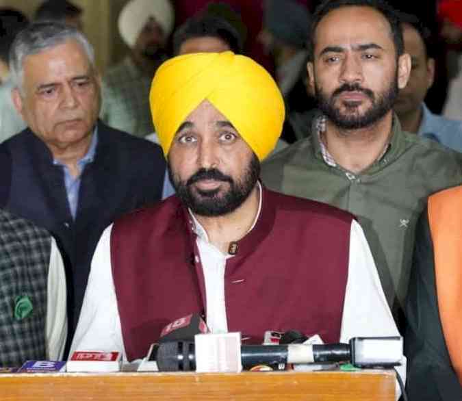 CM condemns attempt to hurl shoes at CJI, Says it is a reflection of anti SC mindset of BJP 