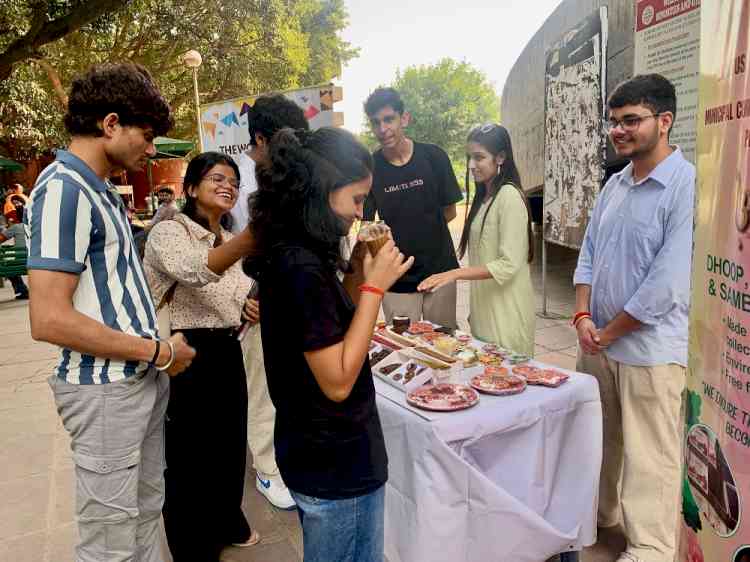 LIGHTING UP CHANGE: ENACTUS P.U. SPREADS FESTIVE JOY WITH SUSTAINABLE DIWALI STALL AT PANJAB UNIVERSITY