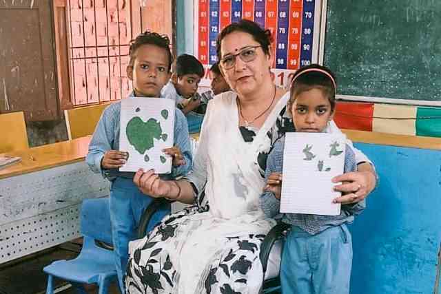 DC Sachin Gupta launches “Padhe Rohtak – Likhe Rohtak” initiative