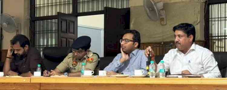 फसल अवशेष प्रबंधन योजना के तहत 1200 रुपए प्रति एकड़ सहायता राशि का प्रावधानः एडीसी नरेंद्र कुमार