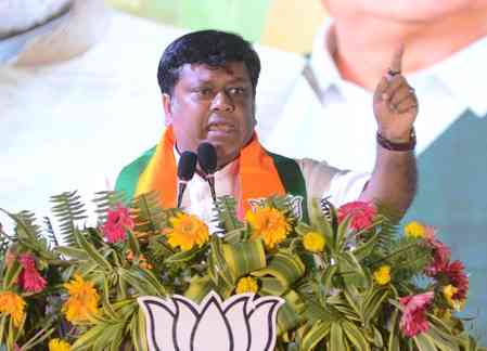 BJP, CPI-M slam Bengal CM for 'insensitive' &'insulting' remarks against women